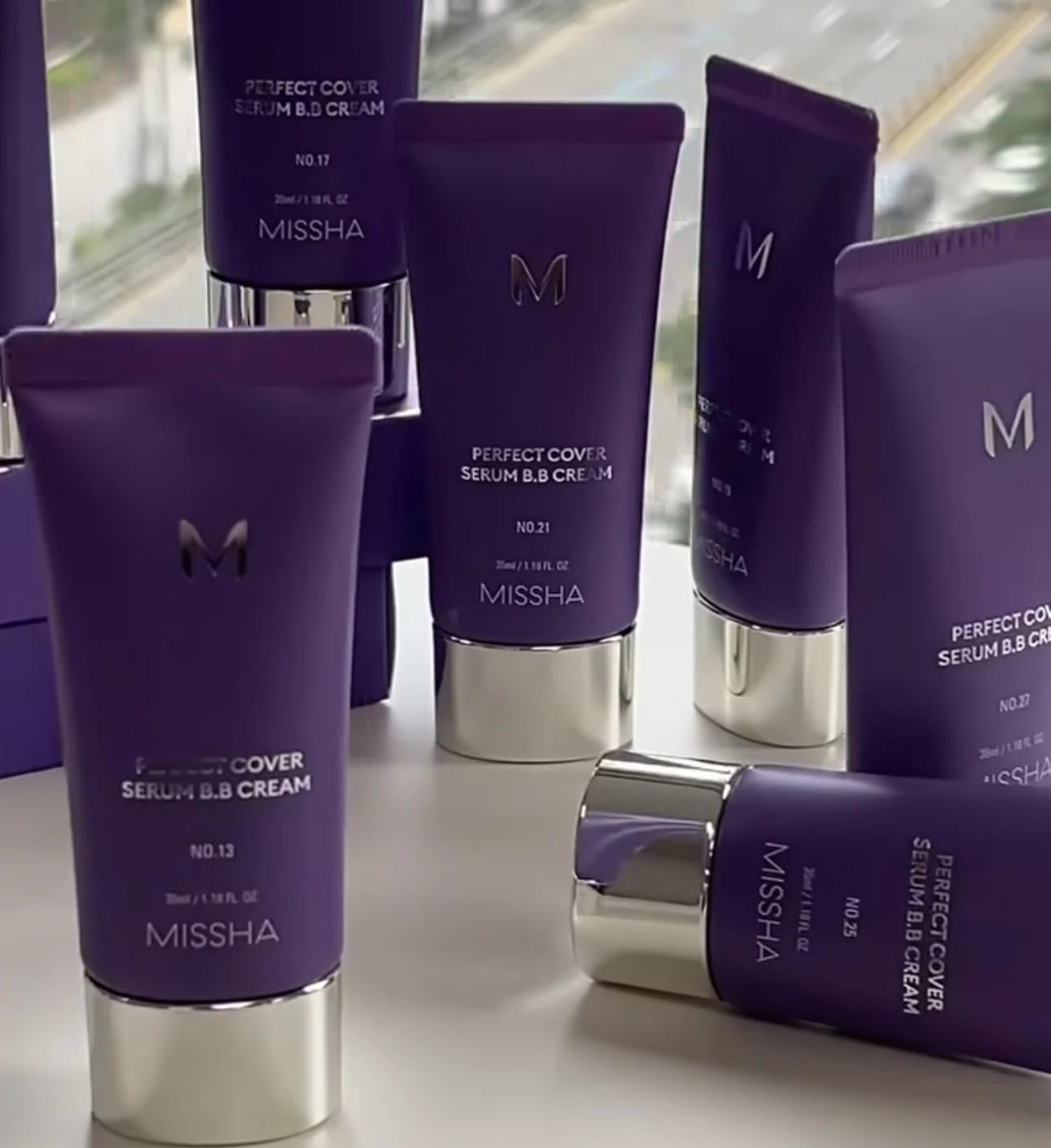 كريم أساس سائل تبييض أرجواني كوري BB كريم لتقوية حاجز البشرة مغذي 35 مللي ميشا م غطاء مثالي كونسيلر بلام