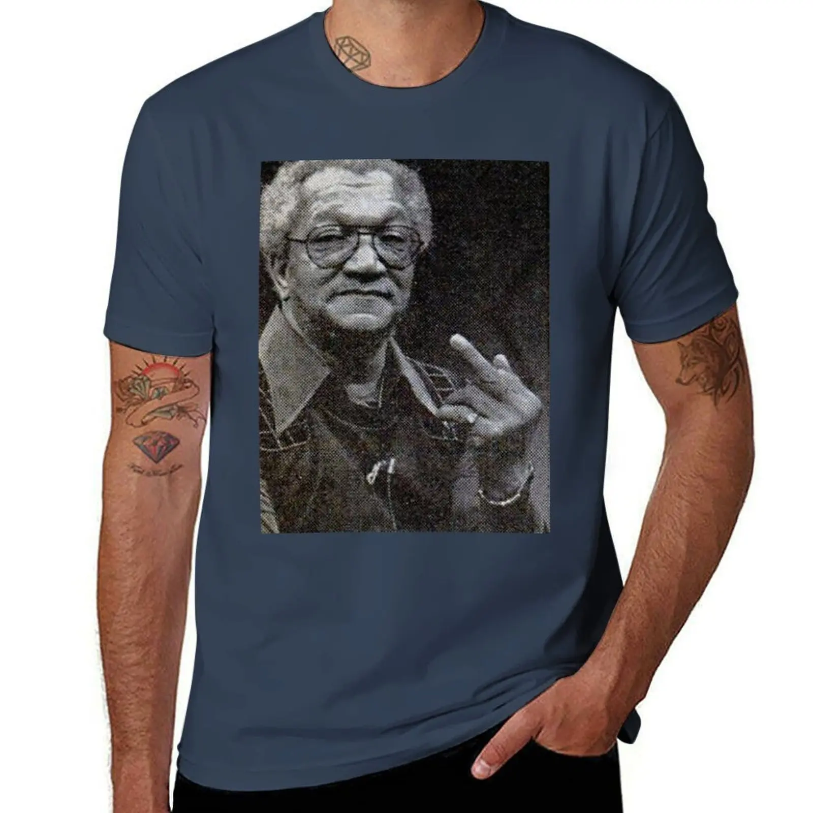 

Redd Foxx Middle Finger Vintage T-Shirt t shirt for man 100 percent cotton man t shirt cotton T-Shirt