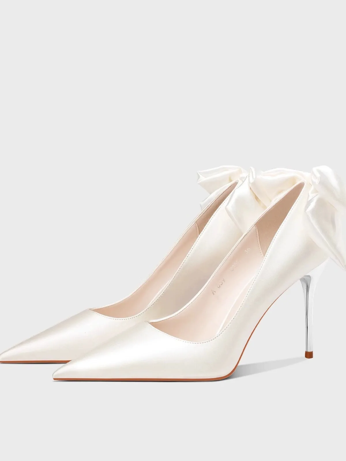 

Ele White Bowknot High Heels Women's Thin Heel 2026 New Advanced Sensation Wedding Photoaphy Matron of oes