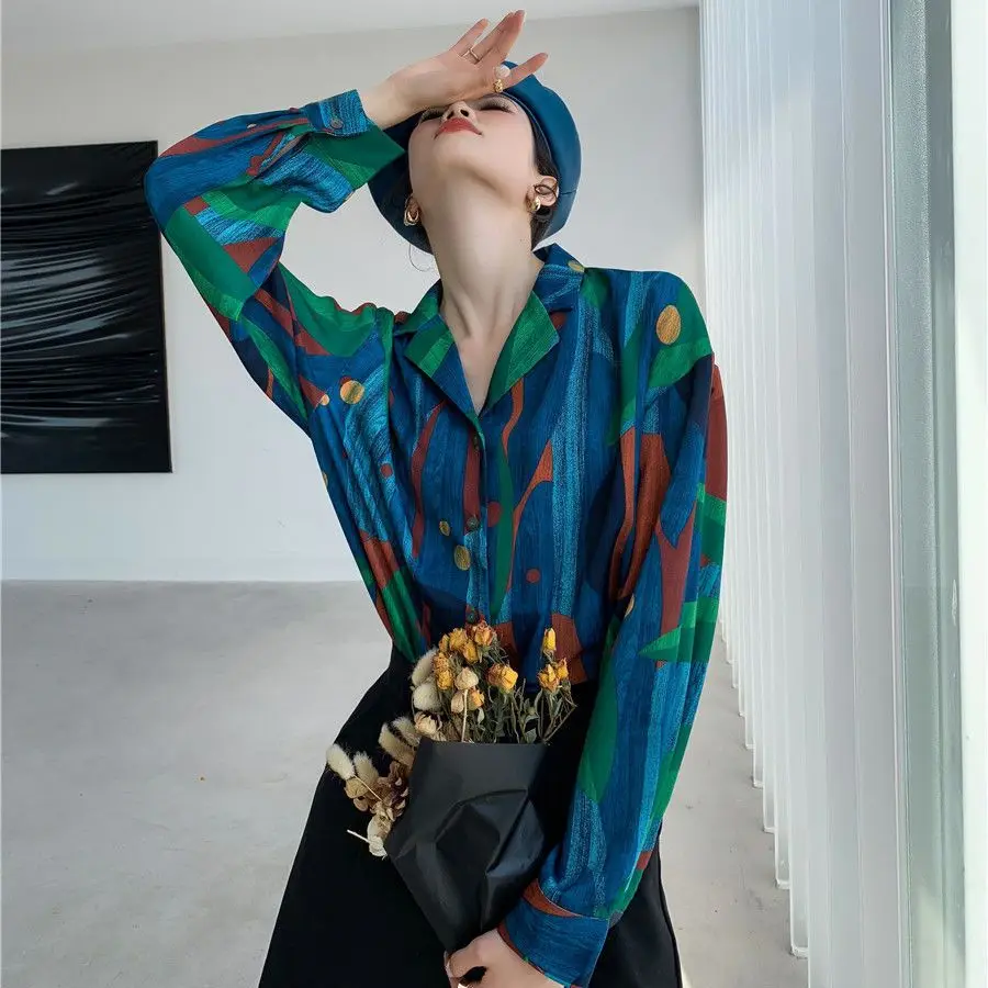 Oil Painting Vintage Long Sleeved Shirt Women New Spring Contrasting Colors Hong Kong Winds Printing Tailored Collar Loose Tops