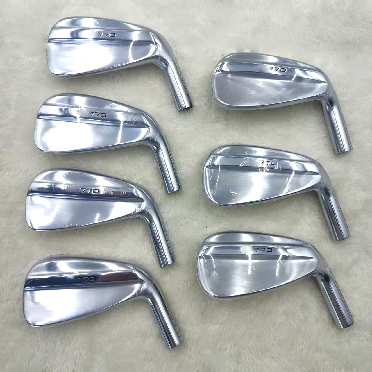 New Golf Club Iron Set P 770 Silver (4-9 / P with 7 Pieces)