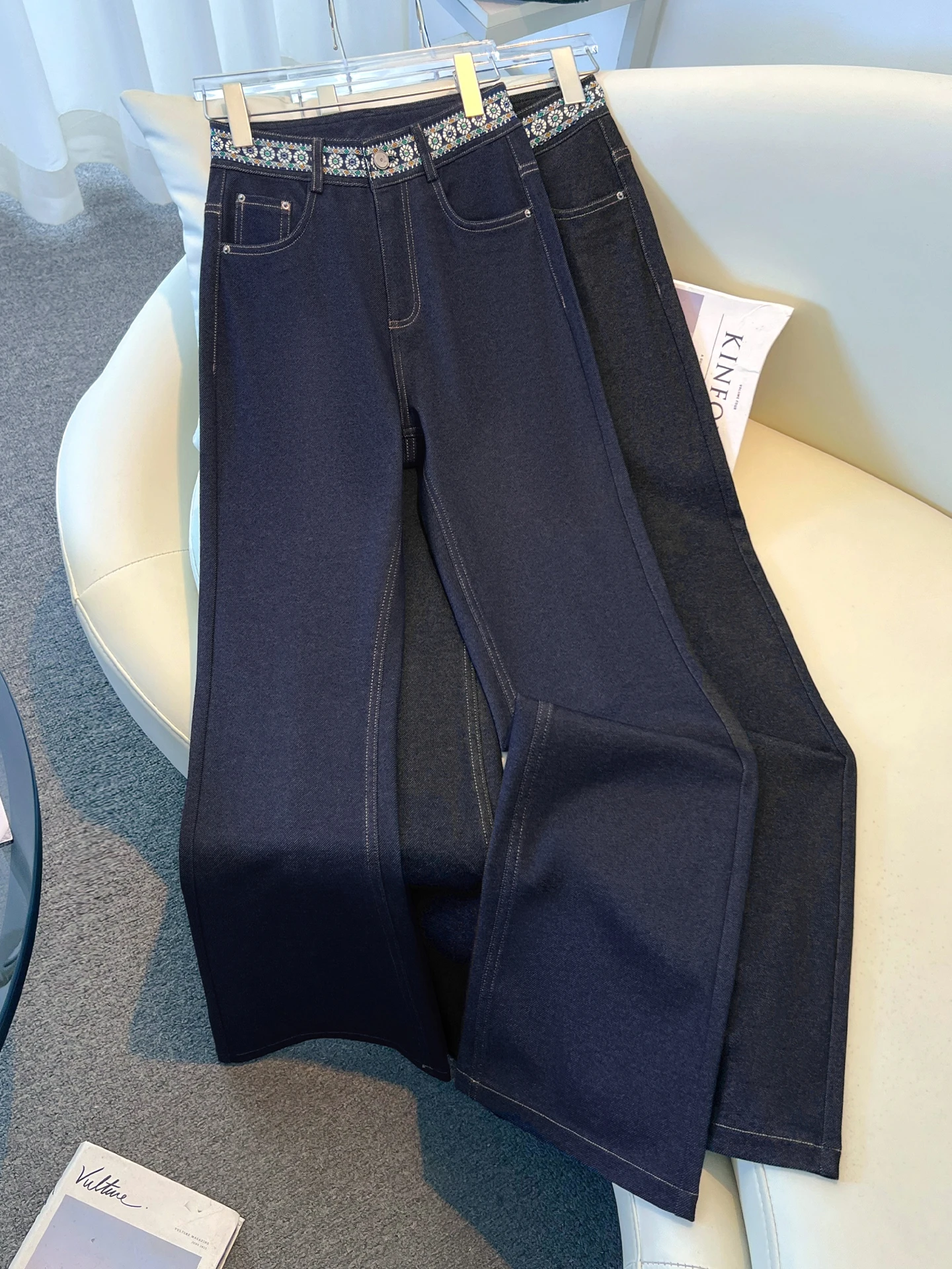 

Женские джинсы с высокой талией, облегающие, с легким клешем, синие, весна-осень, новый стиль, повседневные, удобные, в корейском стиле, для города