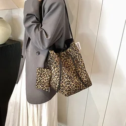 2024 Hot Selling Nylon Zipper Leopard Print Large Capacity Double-sided Back Shoulder Bag Fashion Dual-use Versatile Tote Bag