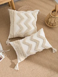 1pc beige wavy pattern pillowcase set with cotton sail tufting technology, suitable for bohemian style sofas and bedrooms