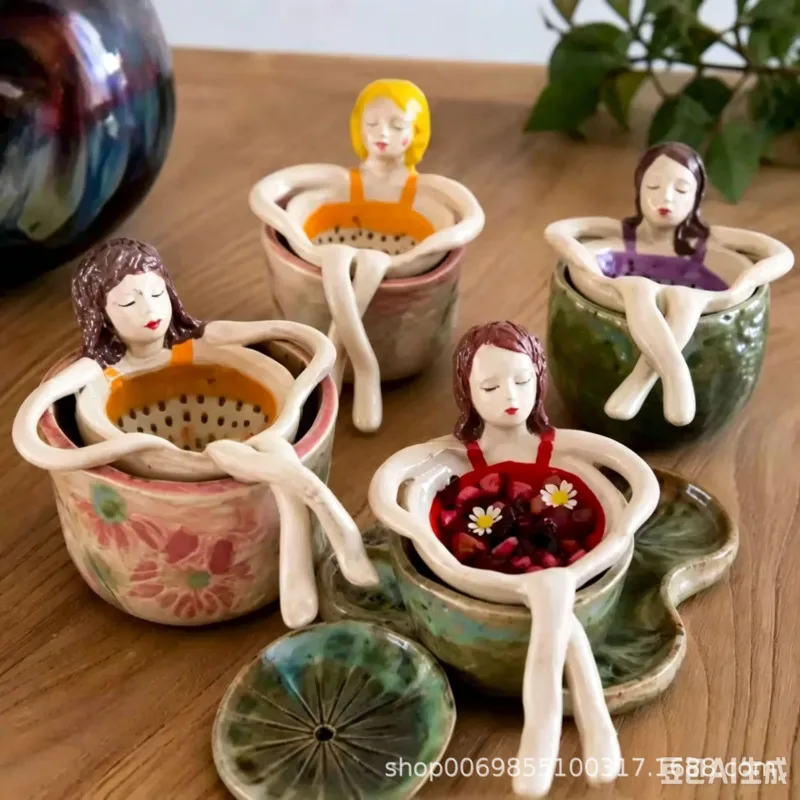 Ceramic Lady Tea Strainer Infuser, Sitting Girl Teapot Filter Mesh, Kitchen Gadget Cute Home Bar, Decor Gift Accessories Ornamen