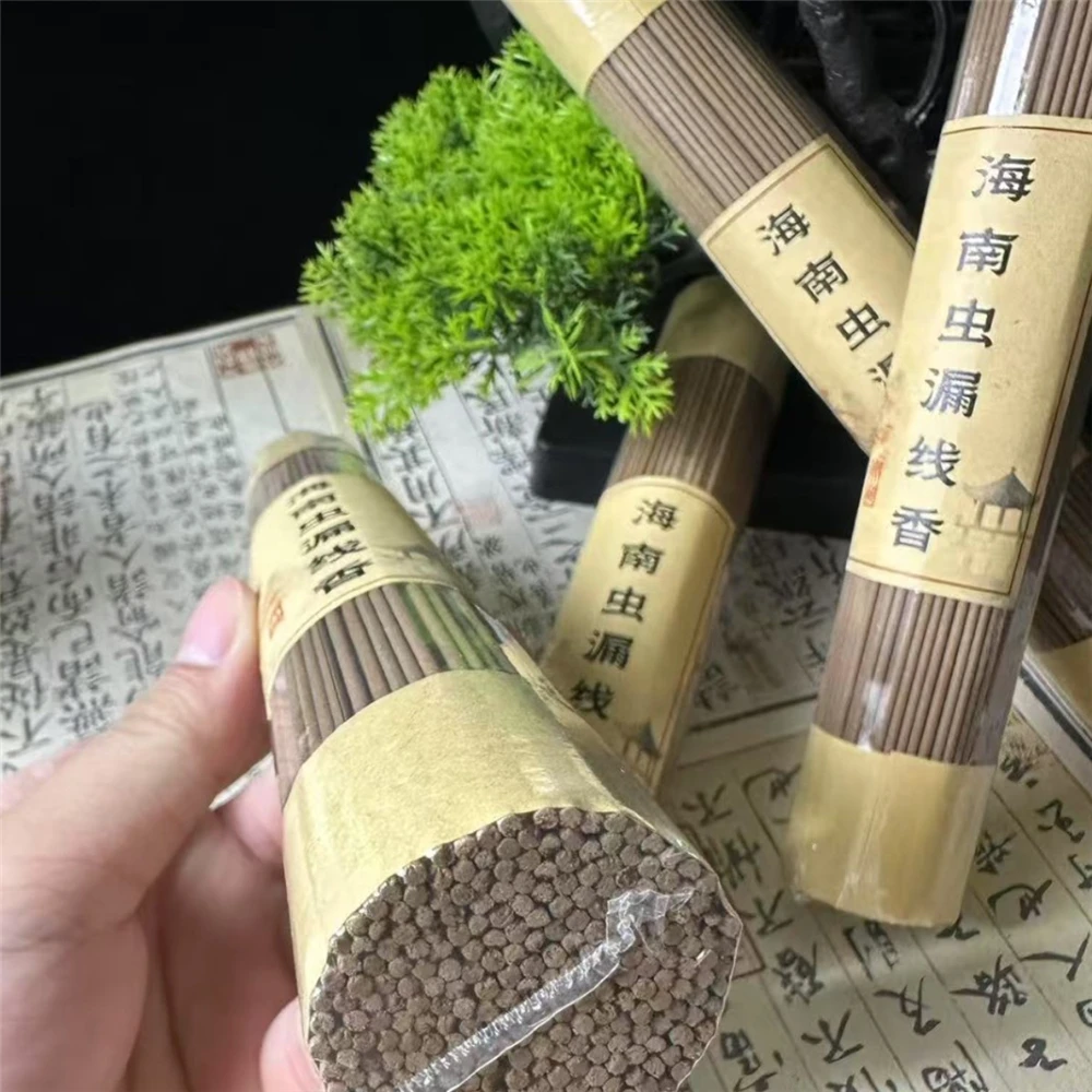 Hainan Insect-Damaged Agarwood Incense Sticks, Natural Fragrance for Home/Tea Room/Office/Bedroom, Handmade with Mild & Fresh Ar