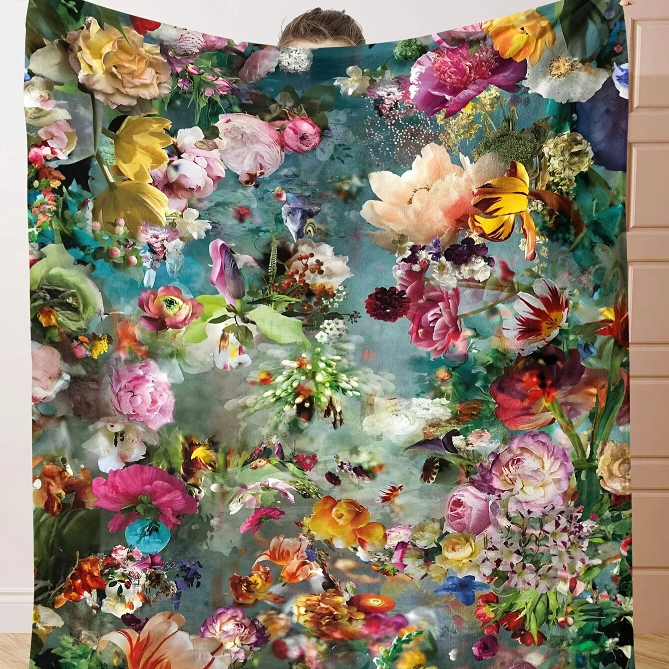 Vibrant Floral Print Throw Blanket Machine Washable, Anti-Tear, Seasonal, Durable, and Versatile - Perfect for Any Room