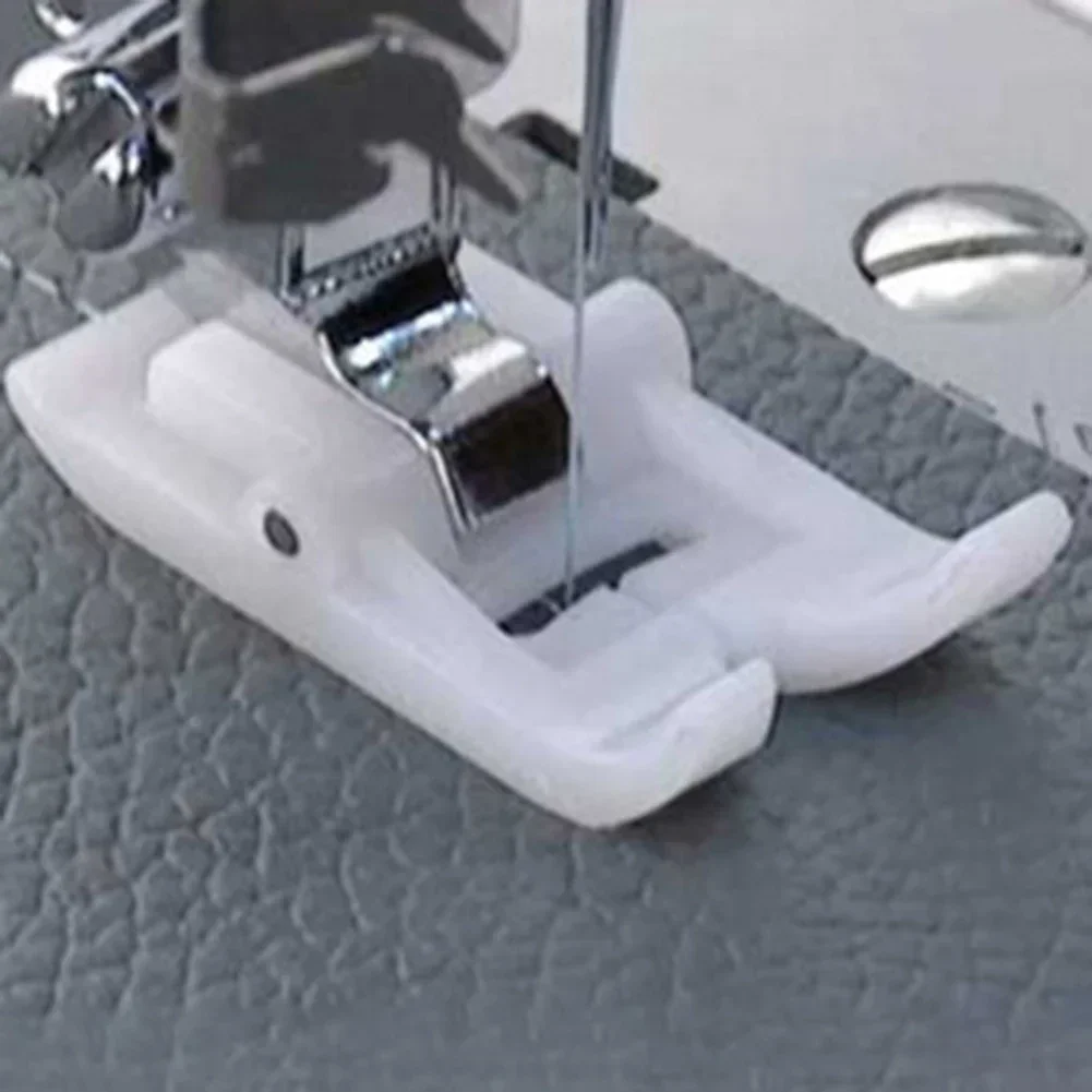 1 Pcs Non-stick Pressure Foot Snap-On Sewing Presser Foot Leather Pressure Foot Home Sewing Machine Parts Accessories