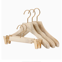 Sainwin 4Pcs/lot Camphor Wood Suit Hanger Wide Shoulder Seamless Solid Wooden Pants Rack