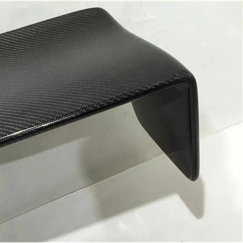 High Quality Carbon Fiber Constructed Rear Trunk Wing Spoiler