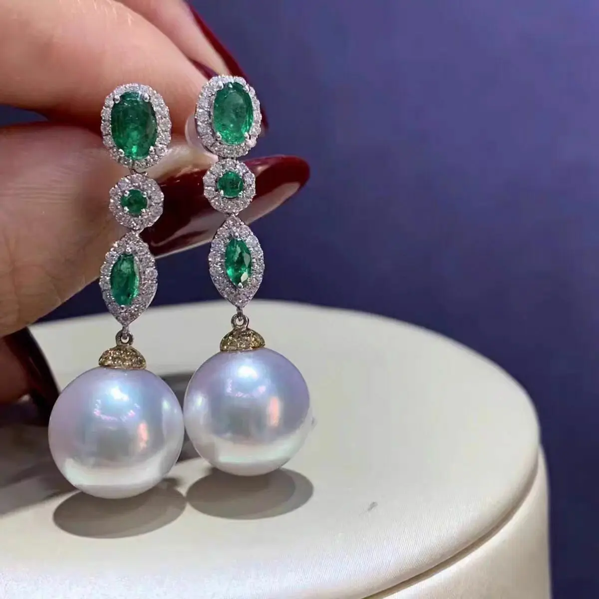 

Charming Pair of 10-11mm 9-10mm 11-12mm South Sea White Pearl Dangle Earring 925s