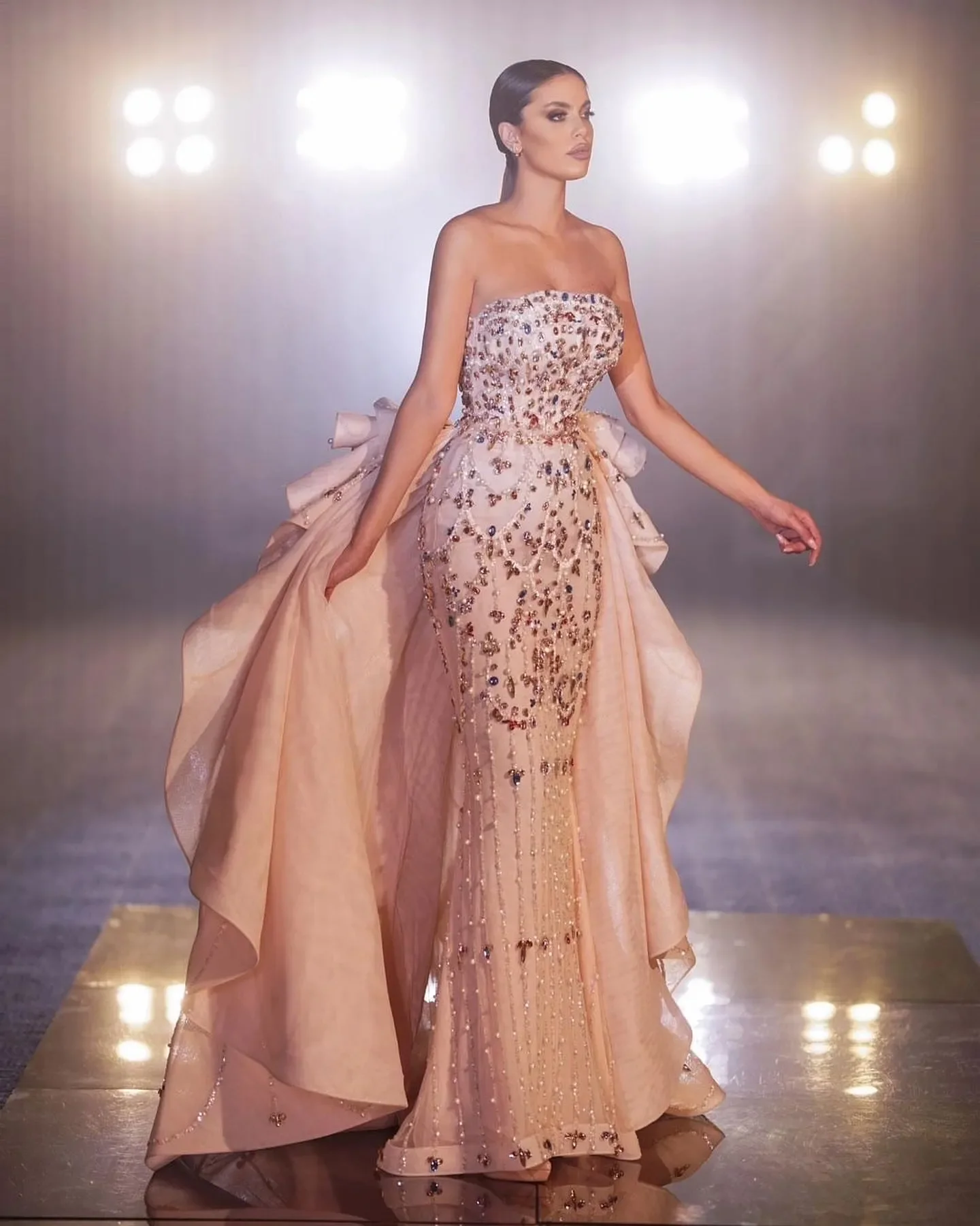 Fashionable Champagne Mermaid Prom Dress Orangza Promdress Beaded Crystals Evening Formal Party Second Reception Birthday Engage
