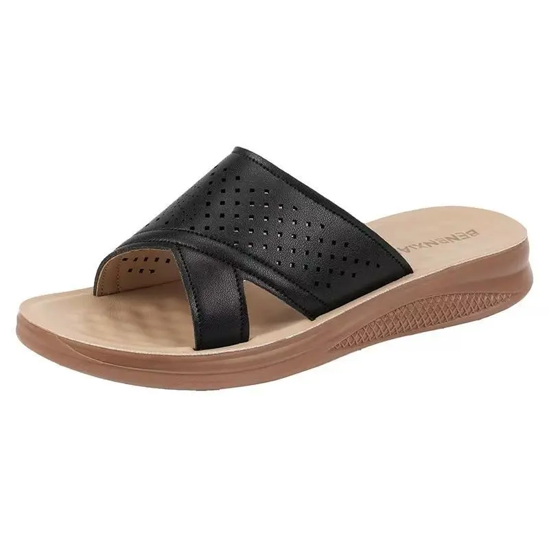 المرأة المفتوحة تو الجلود شقة وحيد النعال الصيف جديد لينة وحيد عدم الانزلاق خفيفة الوزن مريحة المنزل النعال شباشب لخارج المنزل