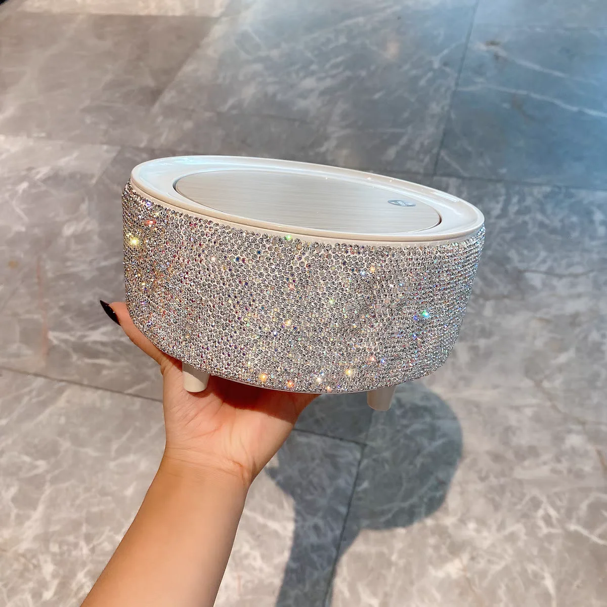 Luxury Desktop Trash Can Artificial Diamond-Encrusted Pressed Home Dresser Desk Storage Bucket With Lid