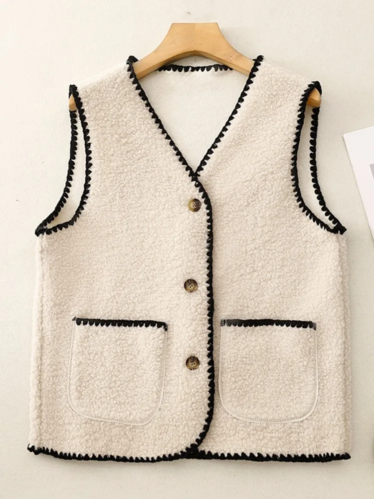 

Women's Lamb Fur Vest Jaet Vintage Layering V-Ne Svel Mom's Top Faionable Versatile Button Detail ket Detail