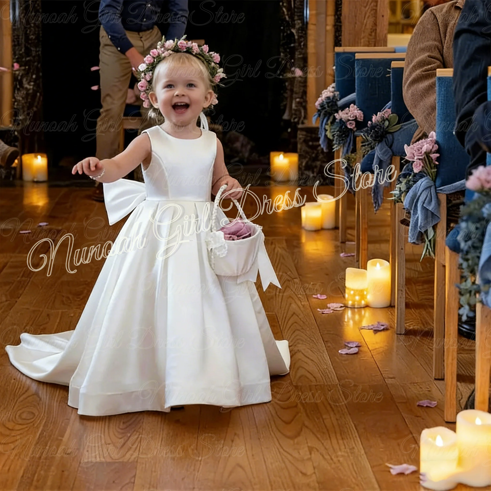 White Flower Girl Dresses for Wedding with Bow Sleeveless Girl Prom Gown for Photoshoot First Communion Gowns Customized