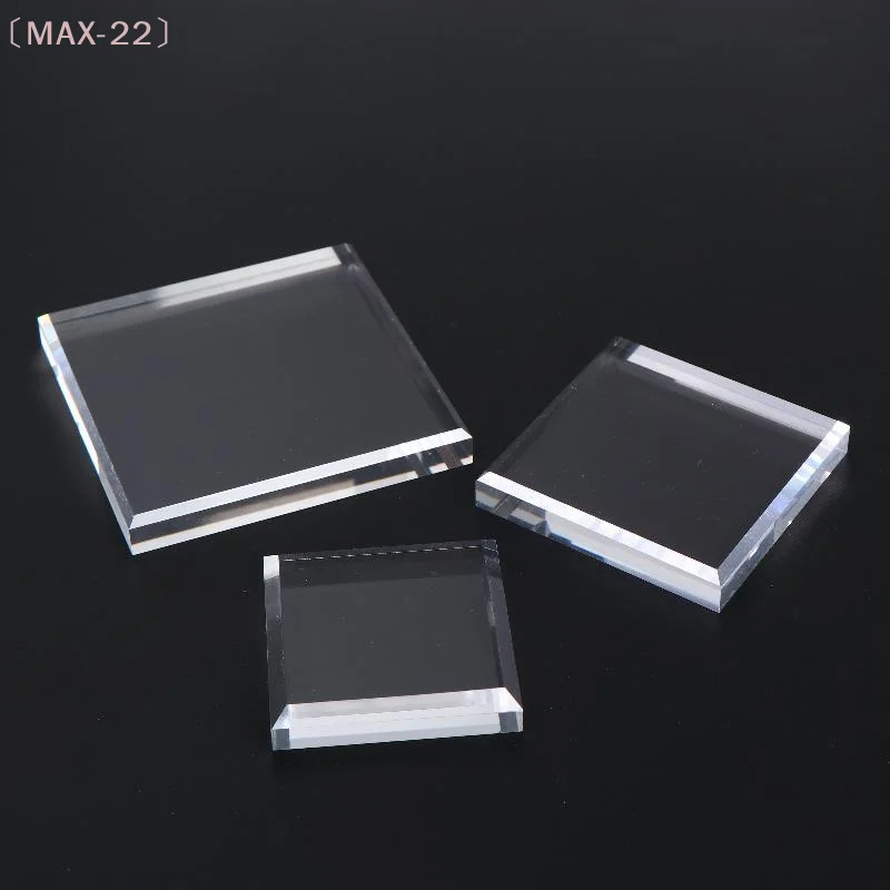〔MAX-22〕Transparent Square Cube Crystal Glass Base Craft Earrings Rings Necklace Jewelry Display Stand Home Decor Ornaments