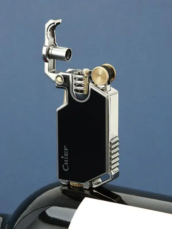 

CHIEF/Leader Machinery Scimitar Ретро шлифовальный круг, зажигалка, классическая смола, индивидуальные креативные подарки, тренд