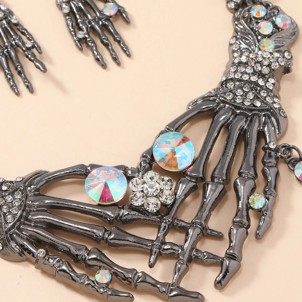 New Halloween Jewelry Sets Gothic Punk Rhinestones Bone Ghost Hand Necklace And Earrings For Women Easter Accessories