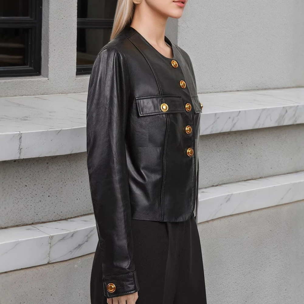 سترة نسائية قصيرة من جلد البولي يوريثان بأكمام طويلة ورقبة دائرية وإبزيم معدني مزين باللون الأسود والذهبي والأزياء الأوروبية الأمريكية