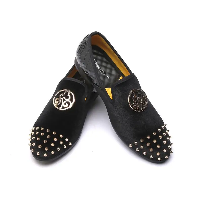 2021 Italy Men\'s Shoes Fashion Metal Buttons and Gold Nails Moccasins Casual Flats Slipper Slip On Party Patent Leather Shoes