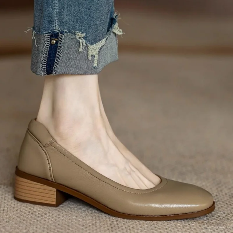 ﻿   Sepatu Wanita Model Terbaru Musim Semi Gugur 2025, Sepatu Hak Rendah, Model Kotak, Retro, Ringkas, Kasual, Lembut, Slip On