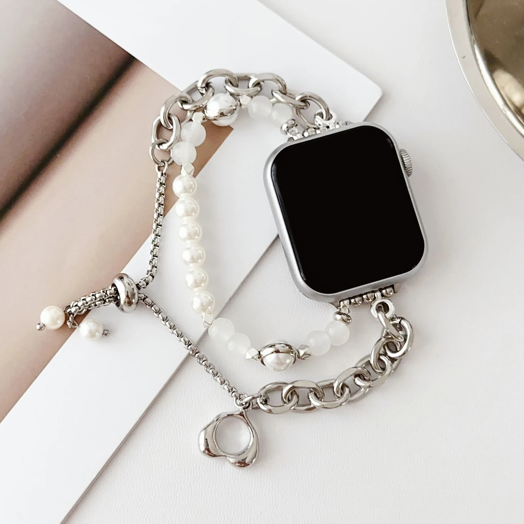 Heart-shaped bead strap for Apple Watch 49mm 45mm strap 38mm 40mm 41mm 42mm 44mm Women's metal strap for iWatch Series 98SE 765