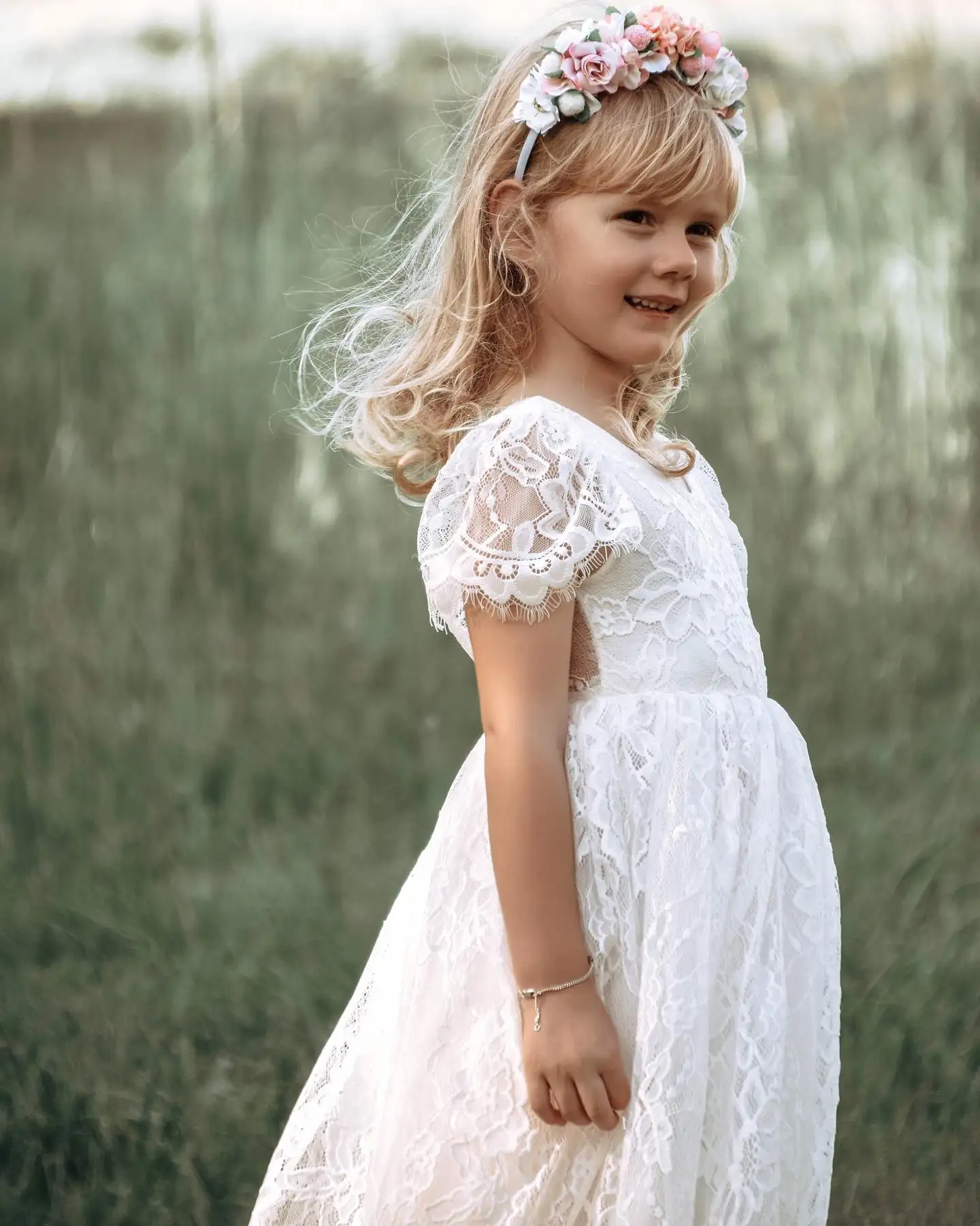 Girls Elegant Embroidery Dress Backless Lace Princess Dress Toddler Children White Bridesmaids Wedding Evening Party Kid Clothes