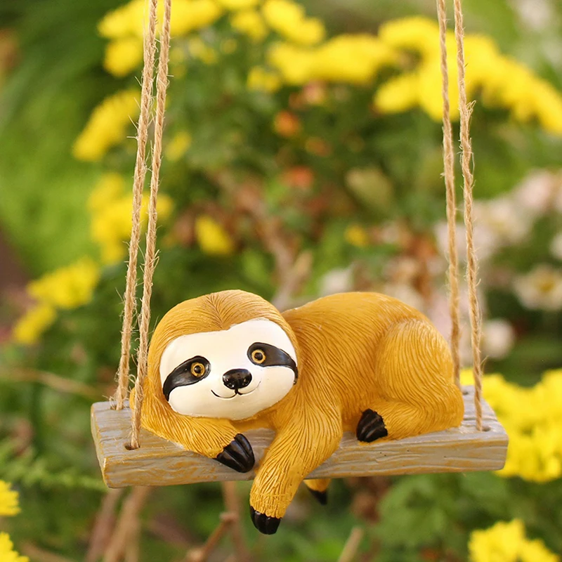 Suspension sloth swinging resin animal statue sloth garden tree decoration for balcony porch wall hanging decorative sculptur
