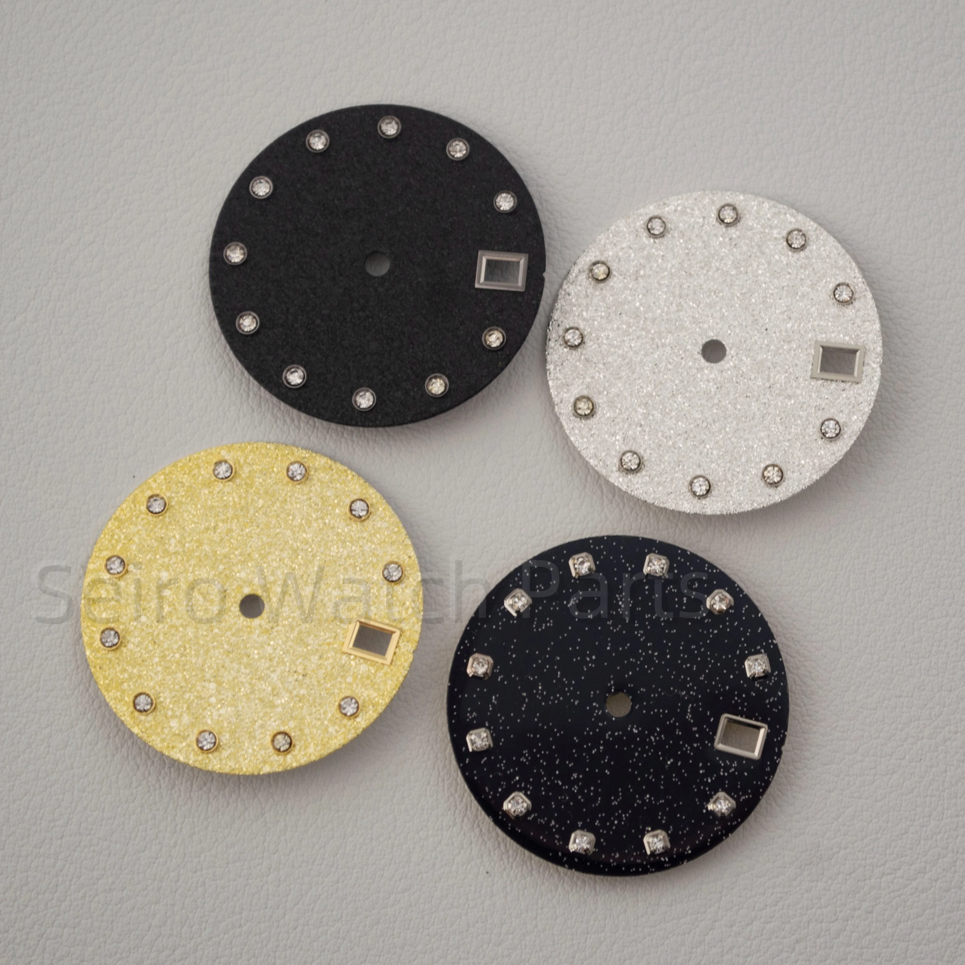 

28.5mm Diamond Watch Dial With Calendar Green Luminous Watch Face for Datejust NH35 NH36 4R/7S Automatic Movement Replacements