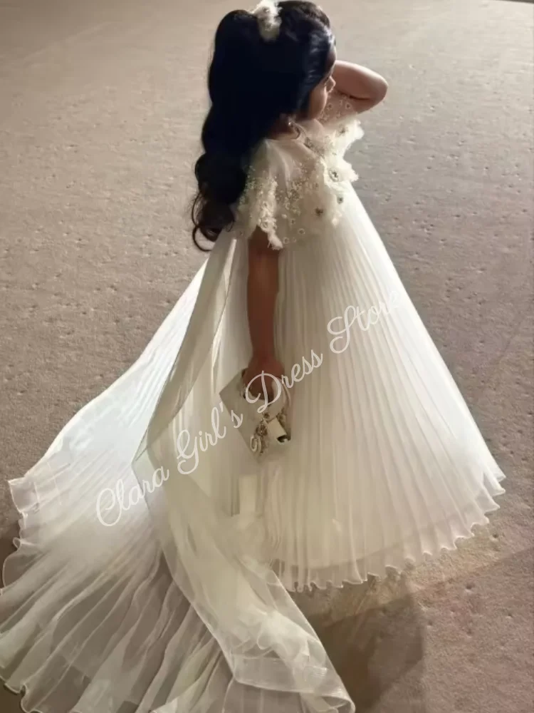 

Custom White Floral Girl Dress with Flower Appliqués Suitable for Weddings Children's Birthday Parties First Communion