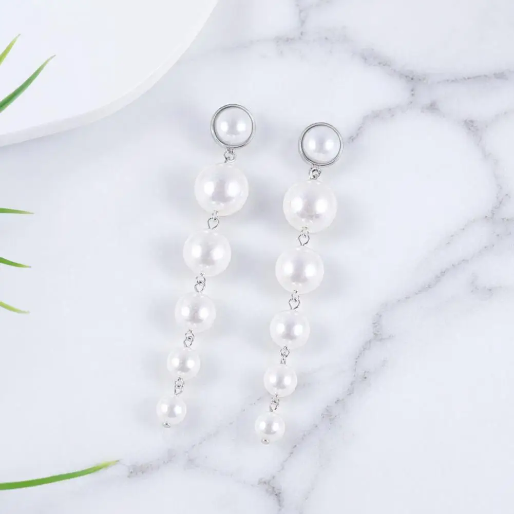 Face Earrings Women’s Imitation Pearl Earrings Style Long Drop Earrings Lightweight Natural Jewelry Gift for Elegant Fashion