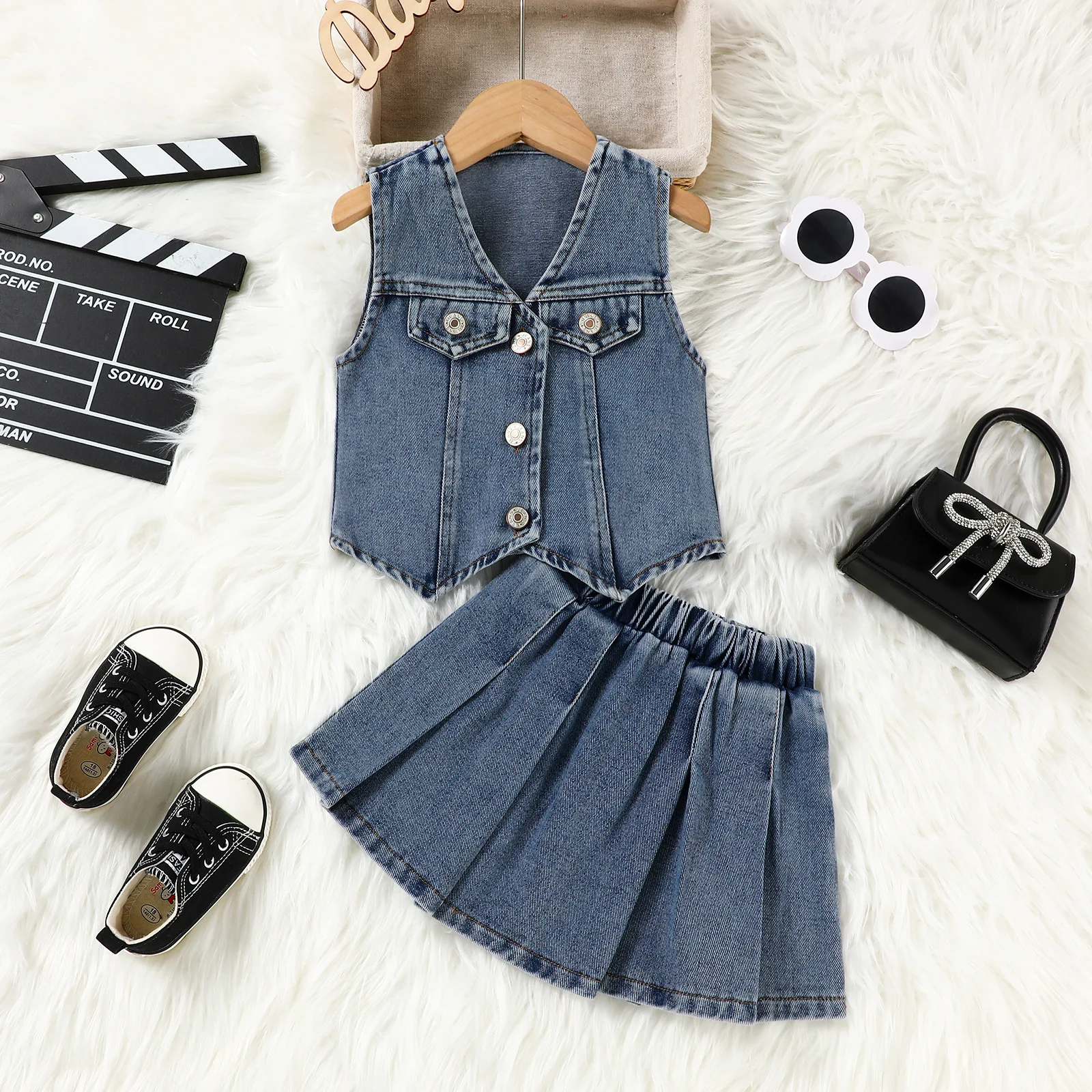 European and American children's clothing girls' summer denim vest vest top pleated short skirt two-piece set medium and small
