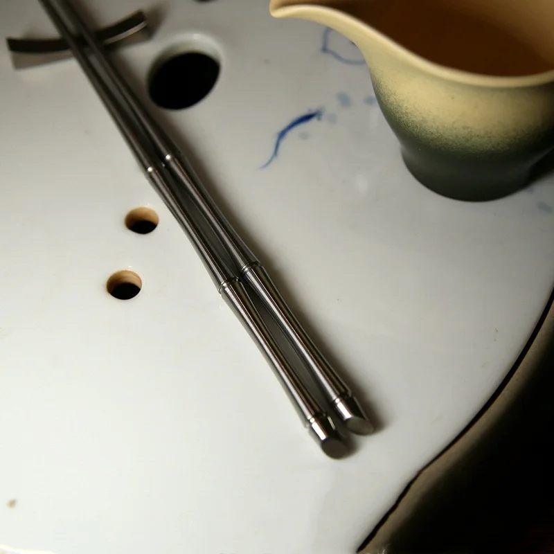 Titanium alloy TC4 solid chopsticks, segmented folding, portable for outdoor travel, Chinese style household use,Gift