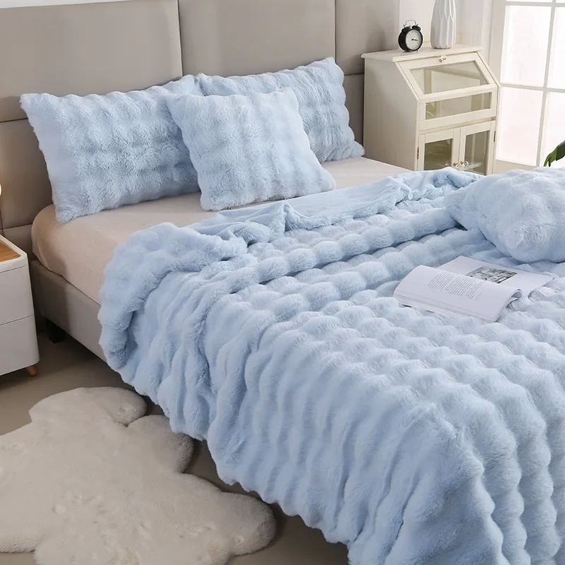 Rabbit Plush Multifunctional Blanket Bedroom Nap Blanket Sofa Shawl Blanket Fluffy Double-sided Fleece Suitable for All Seasons
