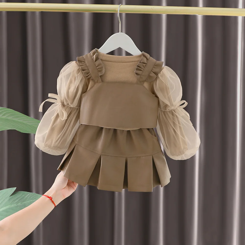 2024 New Girl Leather Jacket Short Skirt Bottoming Shirt Three-piece Set for Little Ones Spring and Autumn Korean Fashion Suit