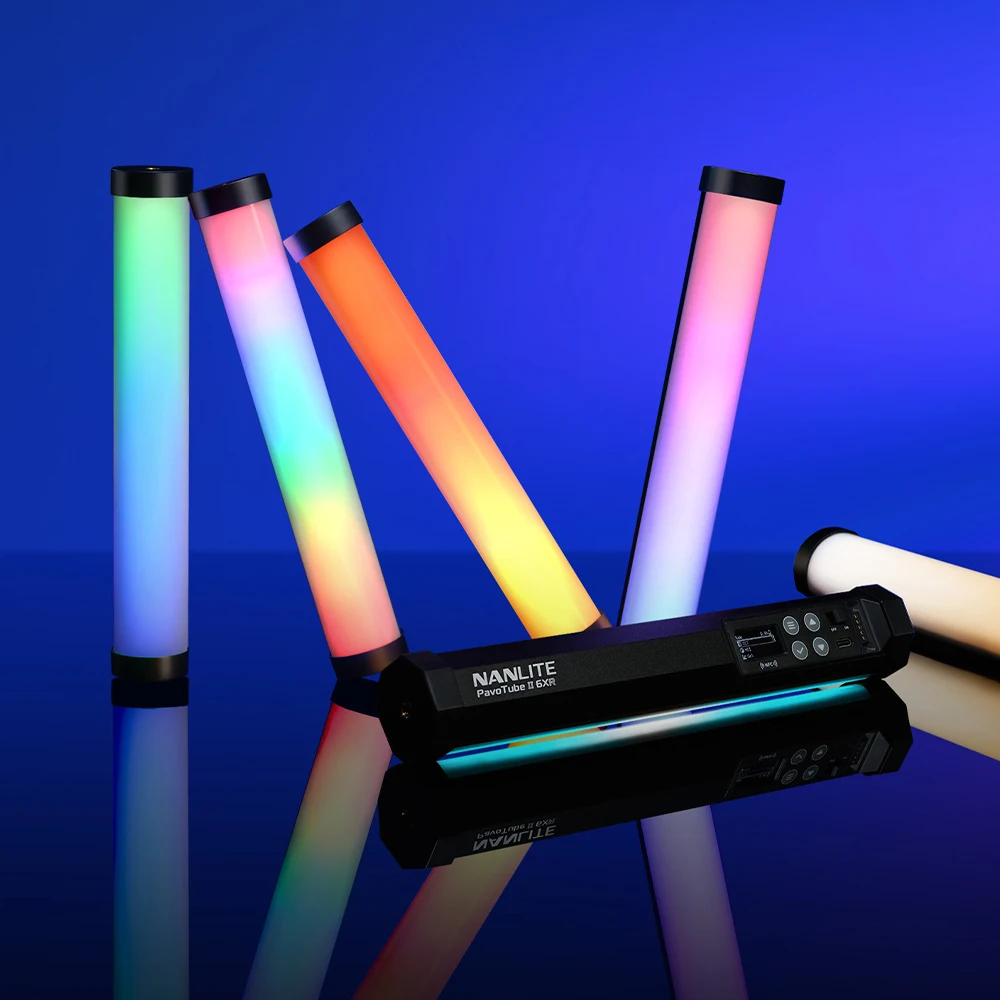 

Nanlite PavoTube II 6XR RGBWW 2700K-12000K T12 Tube Size Tube Light Photography Lighting Kit for Studio Live Video Fill Light