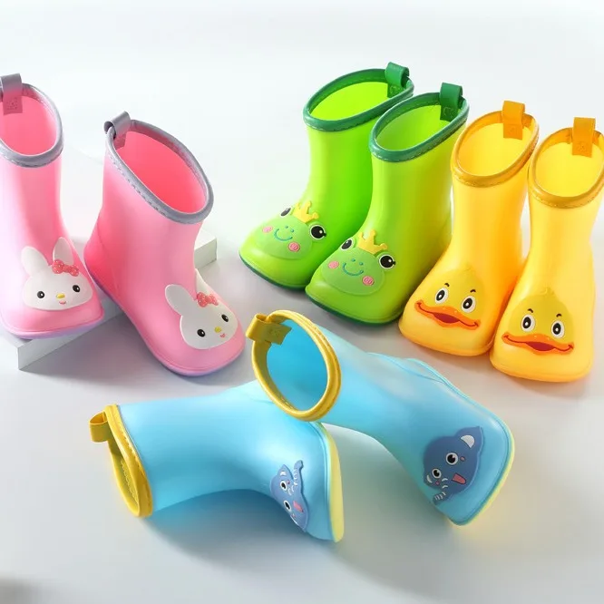 Nice Wide Round Toe Children Rainboots Baby PVC Rubber Waterproof Kids Water Shoes Lovely Cartoon Rain Boots Platform