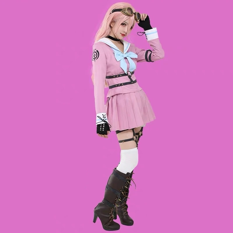 The new cosplay costumes restore the details of the characters, sweet and cute stage performances, comic shows, cosplay costumes