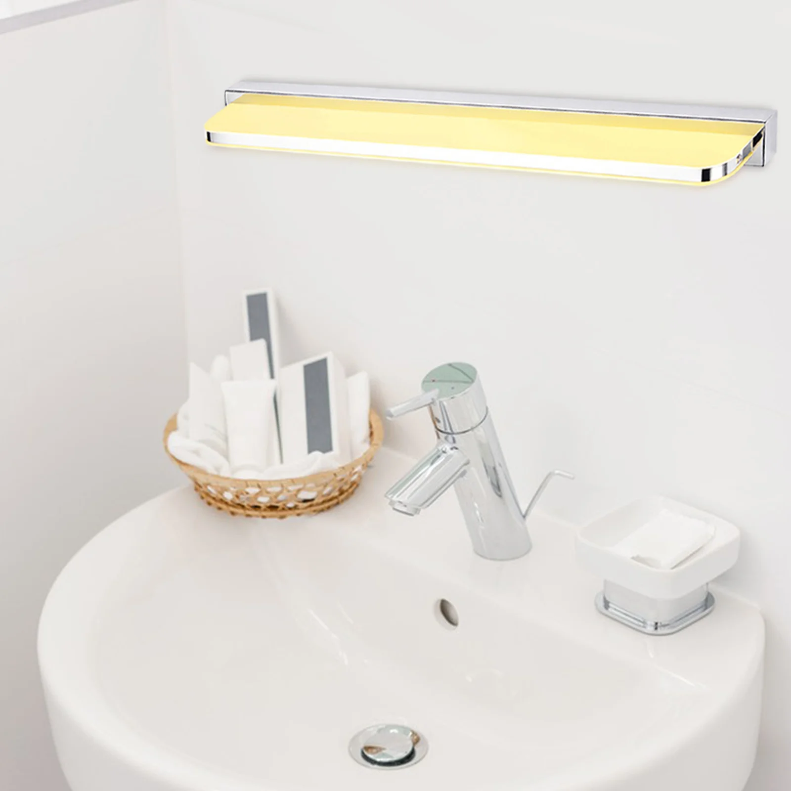 Luminária de Espelho LED de Parede Brilhante com Ângulo Ajustável em Aço Inoxidável e Material PC para Sala de Estar, Quarto e Iluminação de Vanity