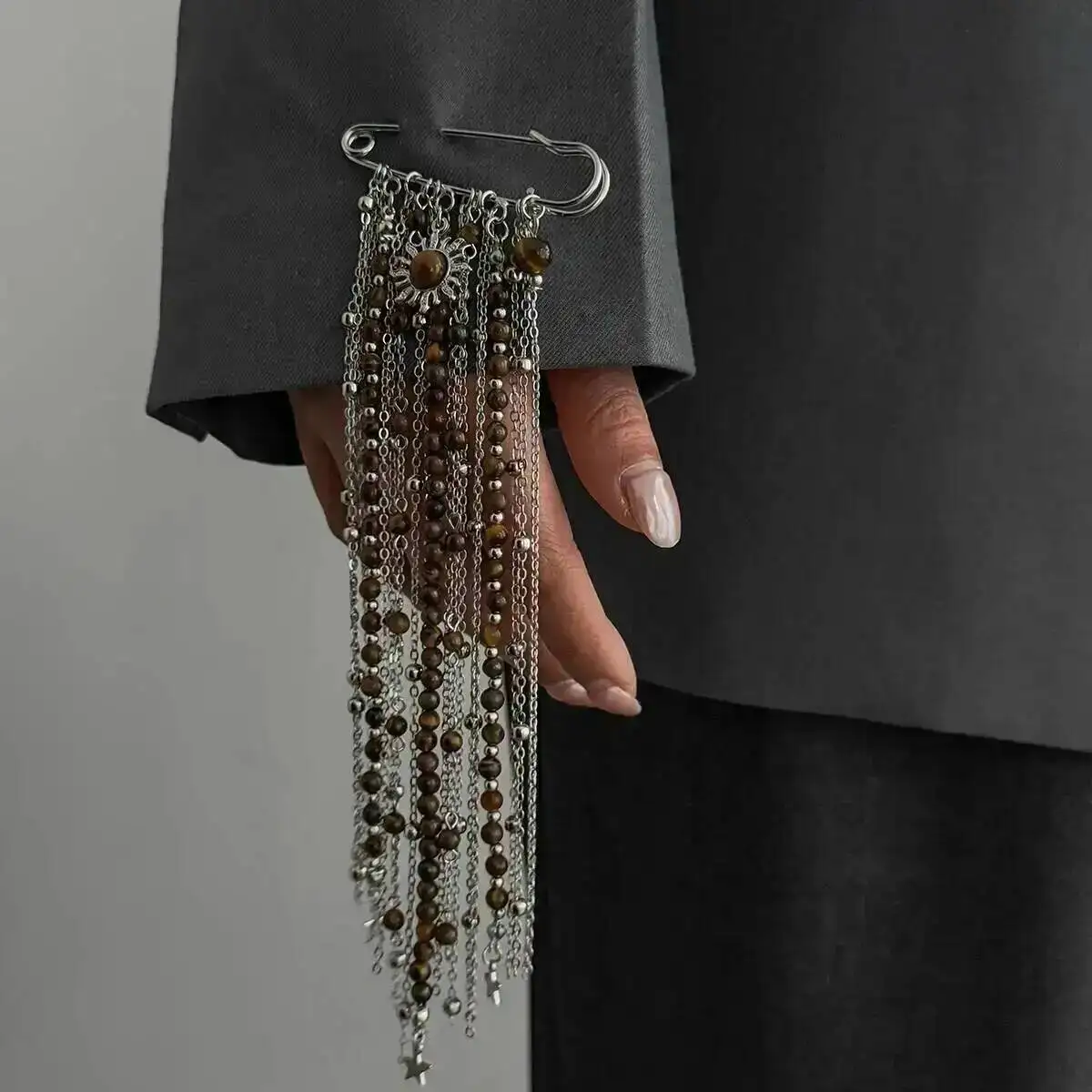 

KunJoe Exaggerated Long Tassel Chain Rice Bead for Women Brooch Handmade Bead Multi-layer Chain Fixed Needle Clothing Decoration