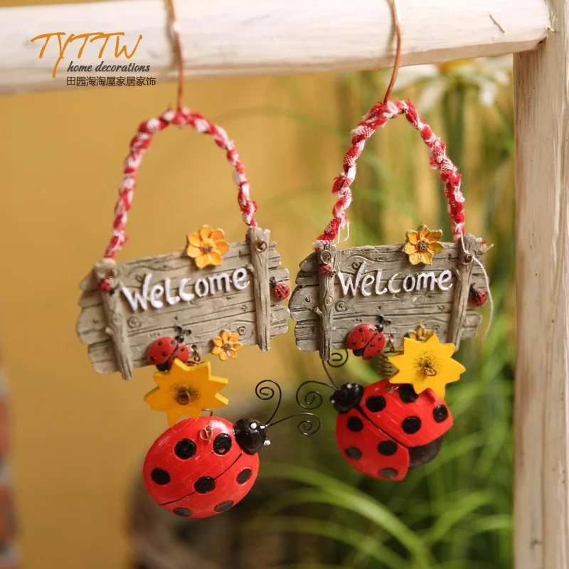 

Cute Seven Star Ladybug Welcome Card Resin Accessories Courtyard Landscape Pendant Furnishing Garden Lawn Ornaments Decoration