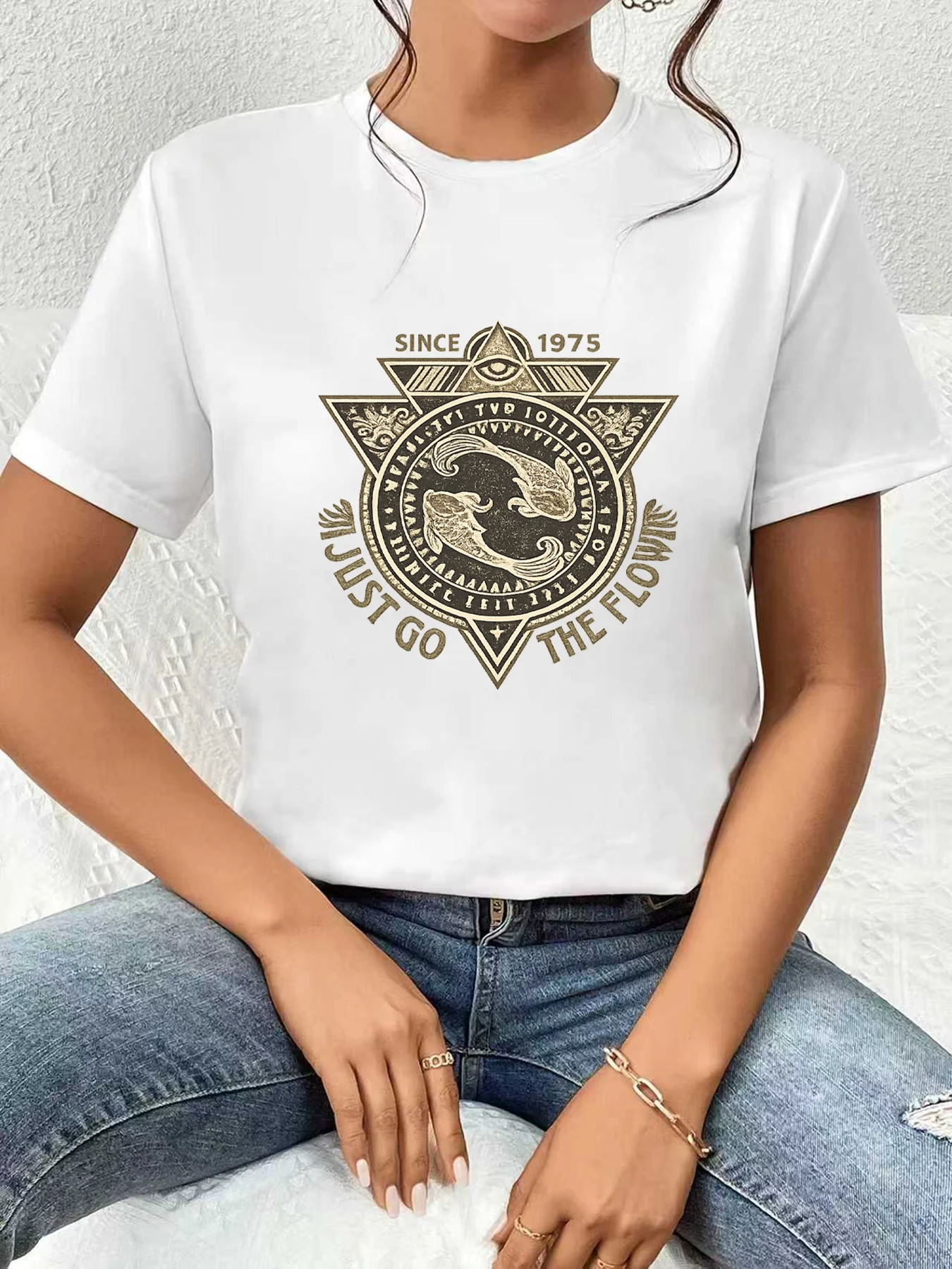 

【WDS03143】Creative pattern printed round neck plus size women's T-shirt summer casual short sleeved fashionable top versatile