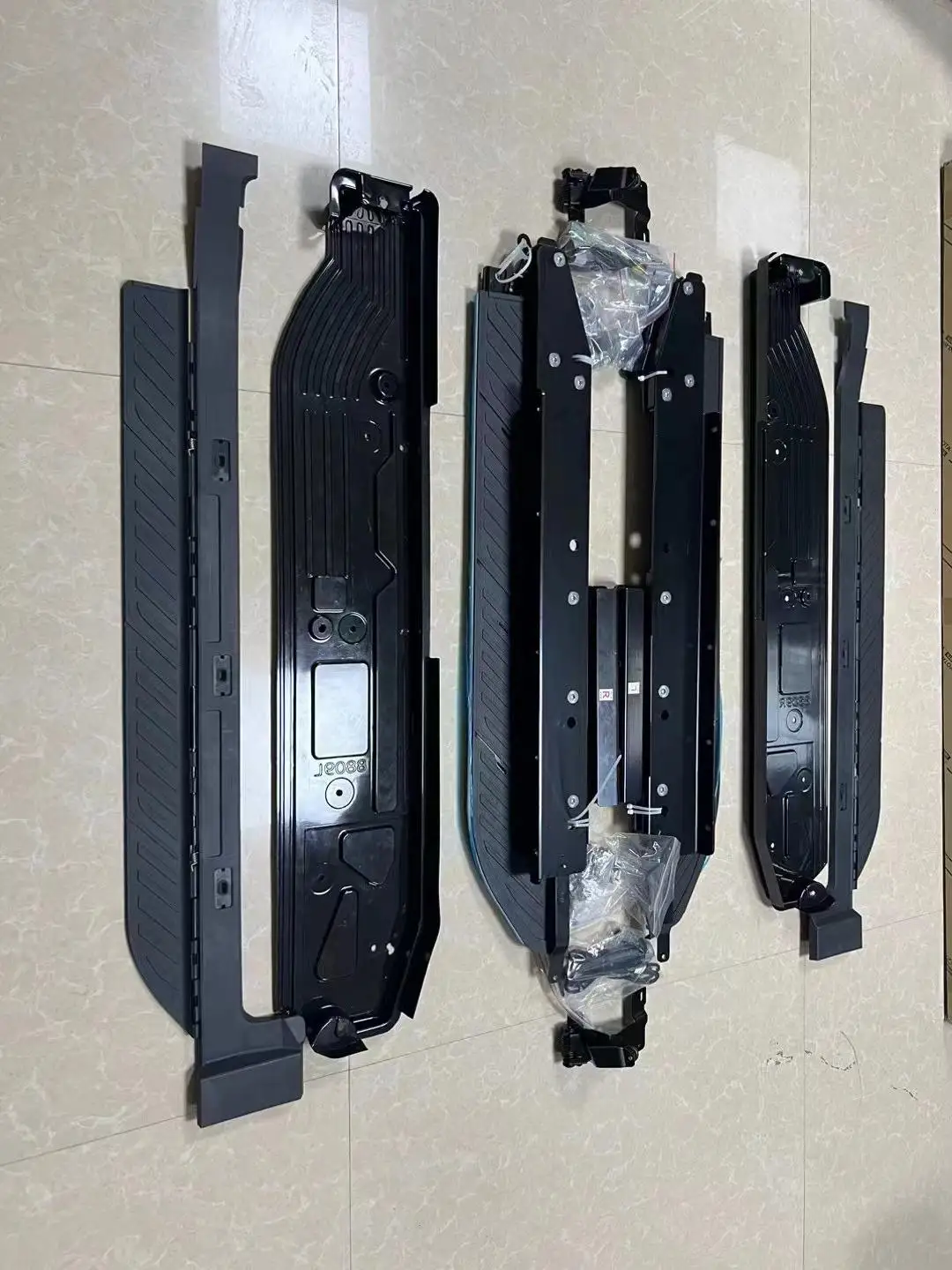 12V Automatic Electric Side Steps Power Running Boards LED Retractable Fit For Toyota Voxy Noah 90 Series 2022 2023 2024