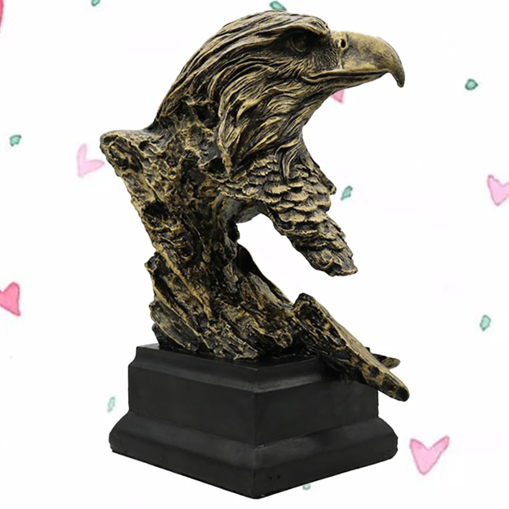 

1Pcs Retro Ornament Synthetic Resin Desktop Decoration Ideal for Home Office Living Room Gift Eagle Ornament