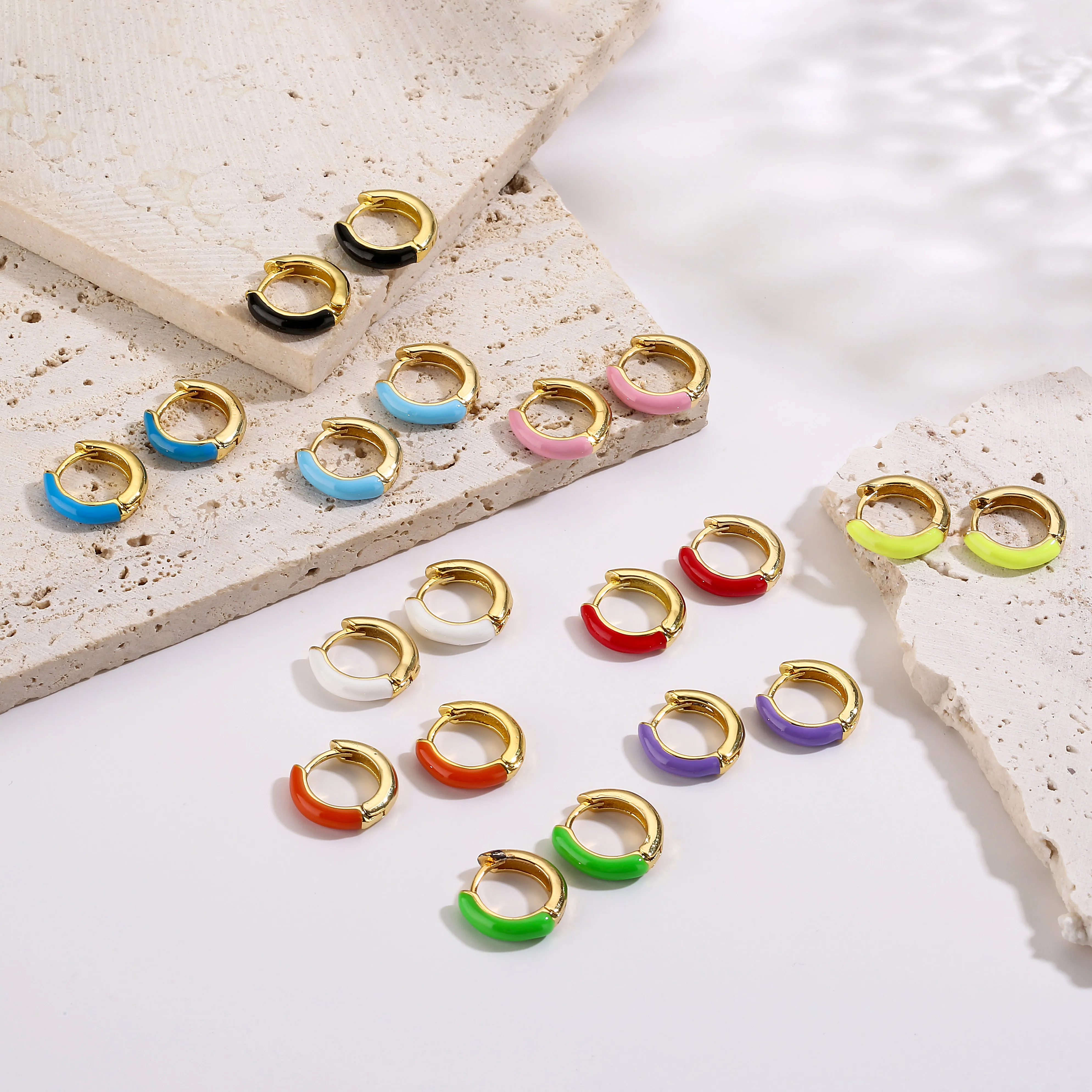 HECHENG,Purple/pink/blue Color Enamel Small Hoop Earrings  Round Circle Huggie Earrings for Women Fashion Jewelry Wholesale