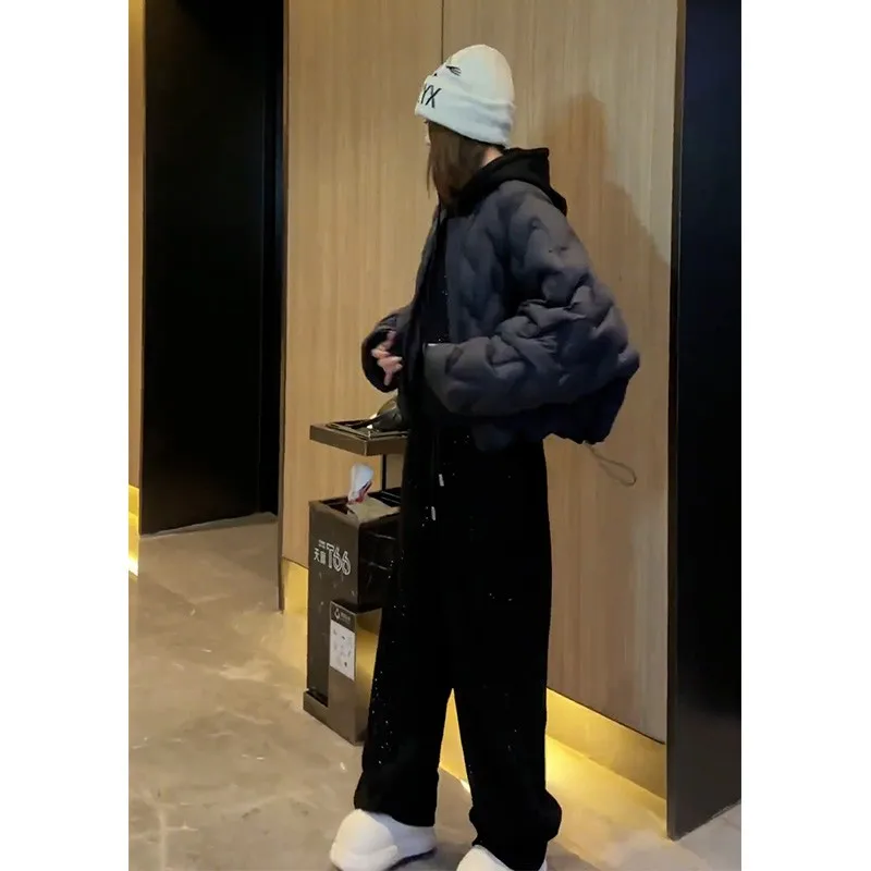 ชุดเสื้อฮู้ดดี้มีซับในและกางเกงลำลอง ดีไซน์ทันสมัย สำหรับผู้หญิง แฟชั่นฤดูใบไม้ร่วง ฤดูหนาว ผ้าฝ้ายเนื้อนุ่ม อุ่นสบาย