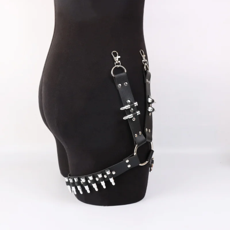 Cintura da uomo in ecopelle gotica con cinturino regolabile per gamba punk nero - Fibbia in metallo resistente, design senza bottoni per Concer