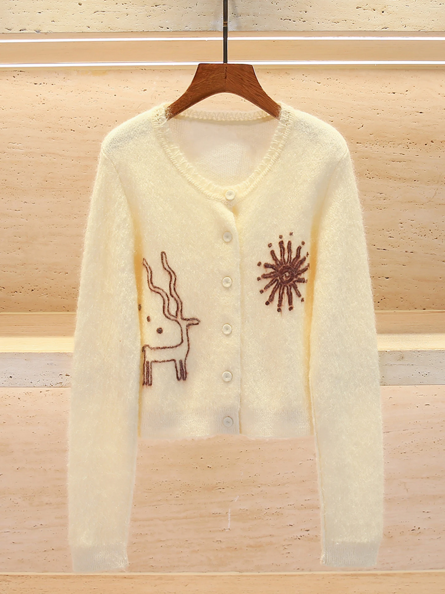 

High-End Women's Casual Animal Pattern Embroidered Knitted Open Cardigan Top Spring Summer 2026 Soft Medium Thickness Long Sl...