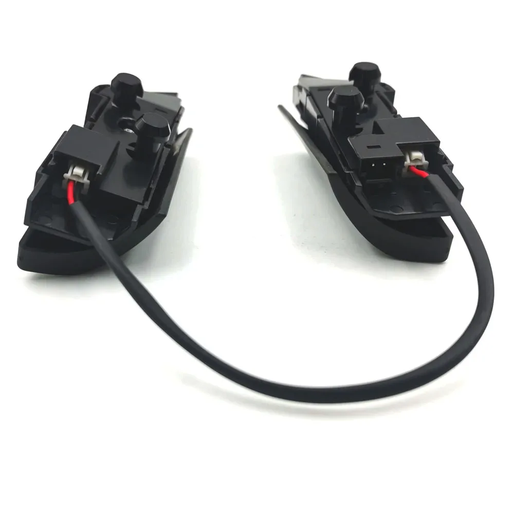 OE: 21419020 21957045 Truck Steering Horn Switch Buttons For Volvo FH4/FM4 ( Left+Right )